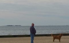 Jim and Chewie on the beach